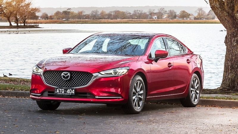 «Устаревшие» седан и универсал Mazda 6 покинули ещё один рынок