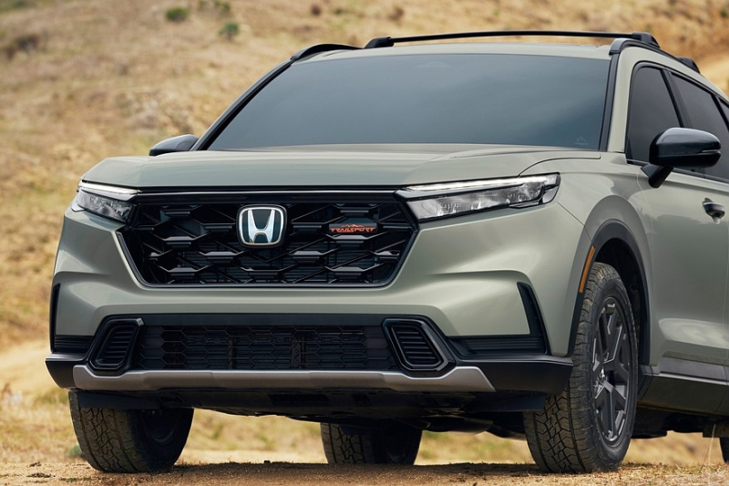 Кроссовер Honda CR-V обрёл «внедорожную» версию TrailSport, есть и другие обновки